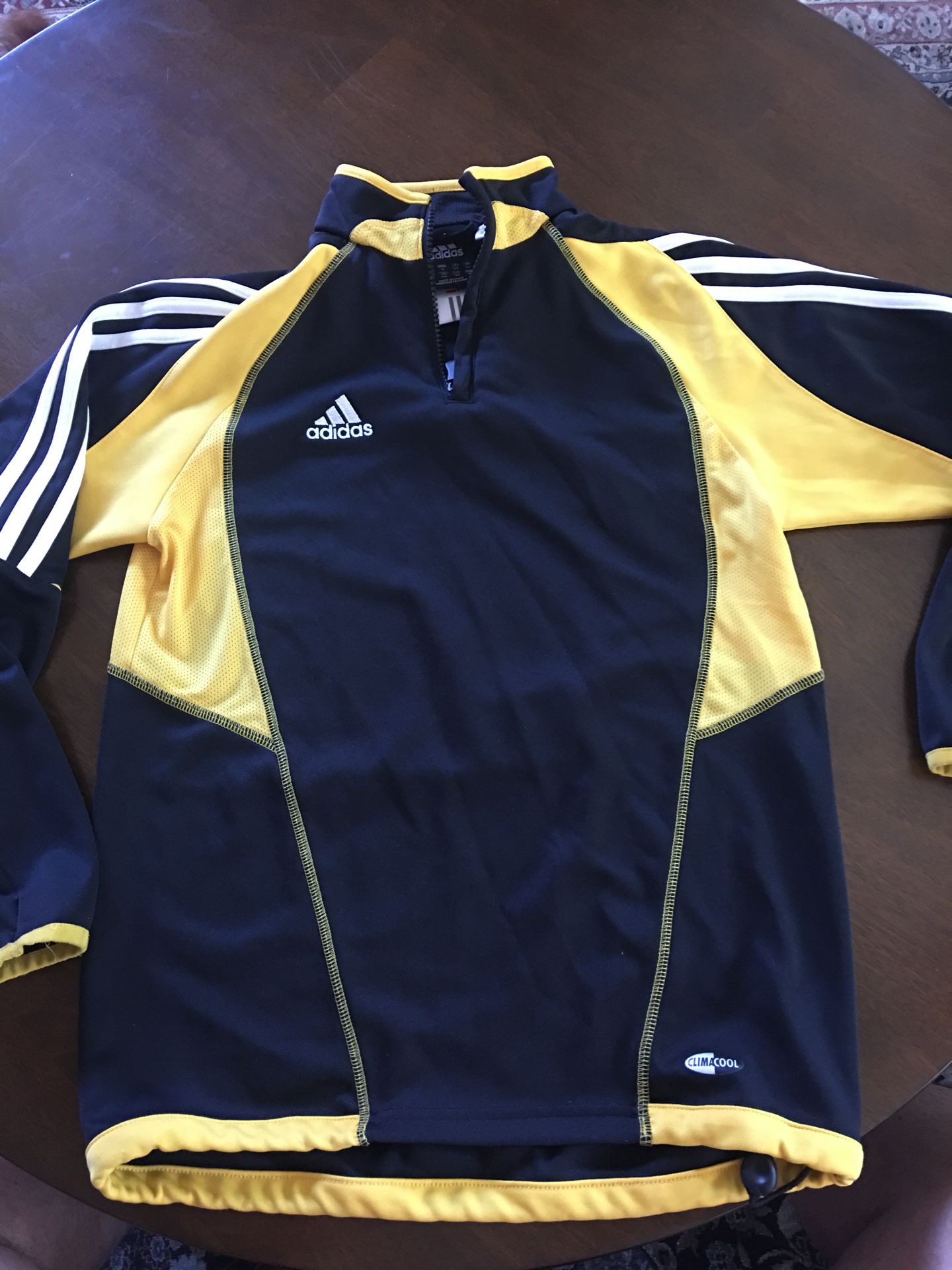 Adidas sweater