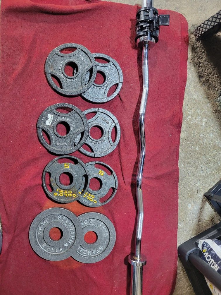 2" HOLE EZ-CURL BAR WITH CLIPS AND 40LBs TOTAL   8-5s
11525 S HALSTED DUNKIN DONUTS/7111.S WESTERN WALGREENS 
80$  CASH ONLY AS IS 