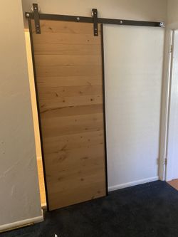 Barn Dolor 30” X 80”
