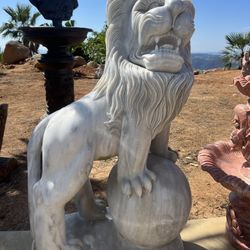 Life Size Marble lion Statue 