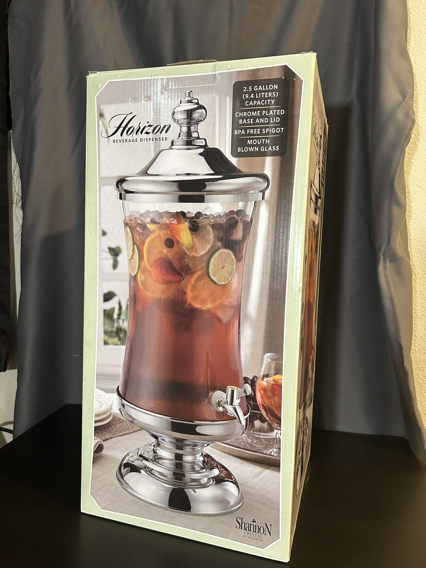 Shannon Crystal Horizon Beverage Dispenser (Glass) for Sale in Phoenix