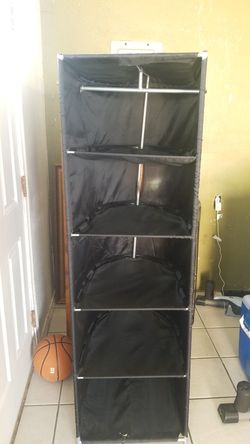 Cabinets organizer for clothes