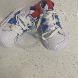 Infants Converse Size4 $18