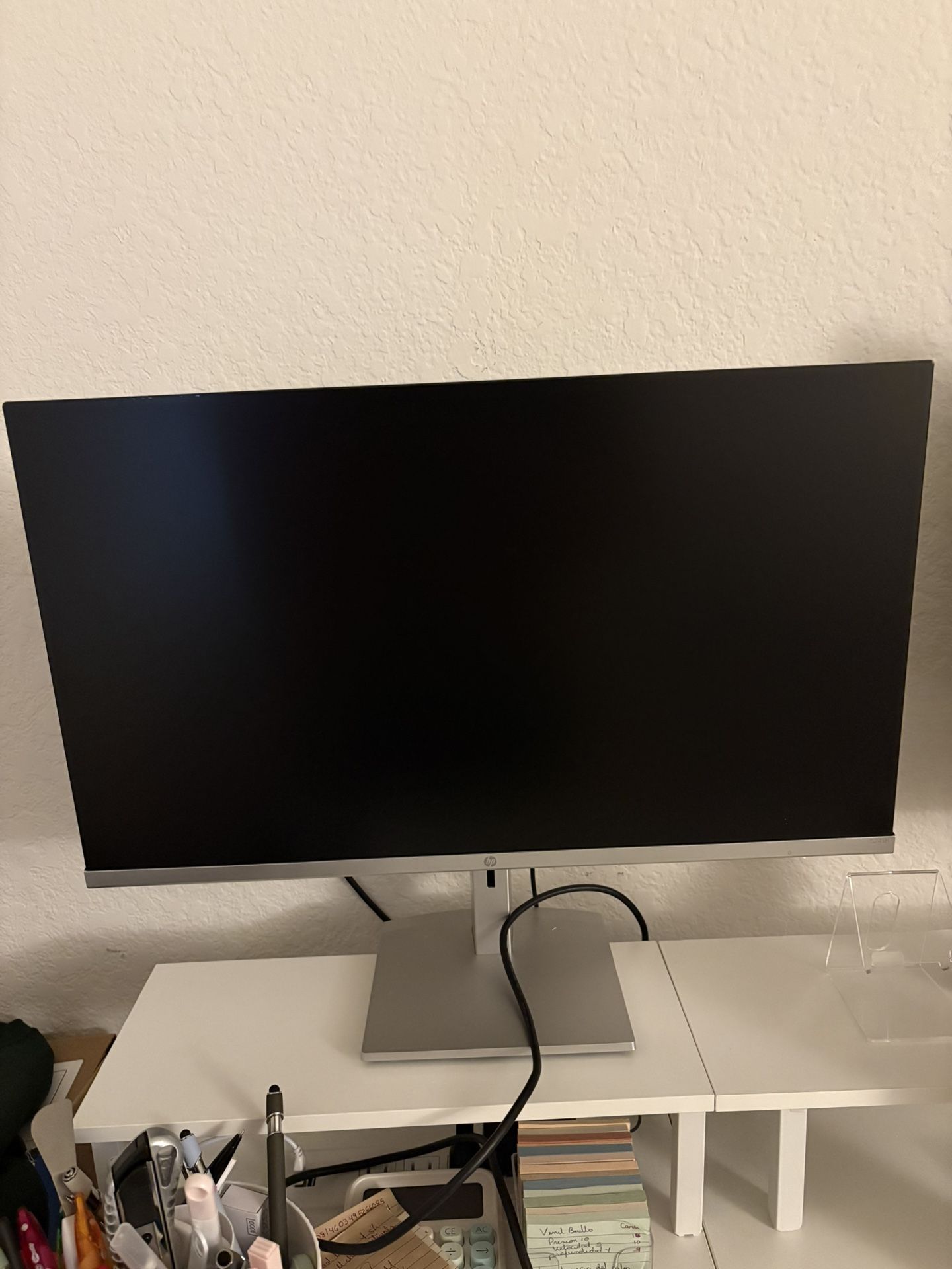 HP - 23.8" IPS LED FHD 100Hz Monitor with Adjustable Height (HDMI, VGA) - Silver