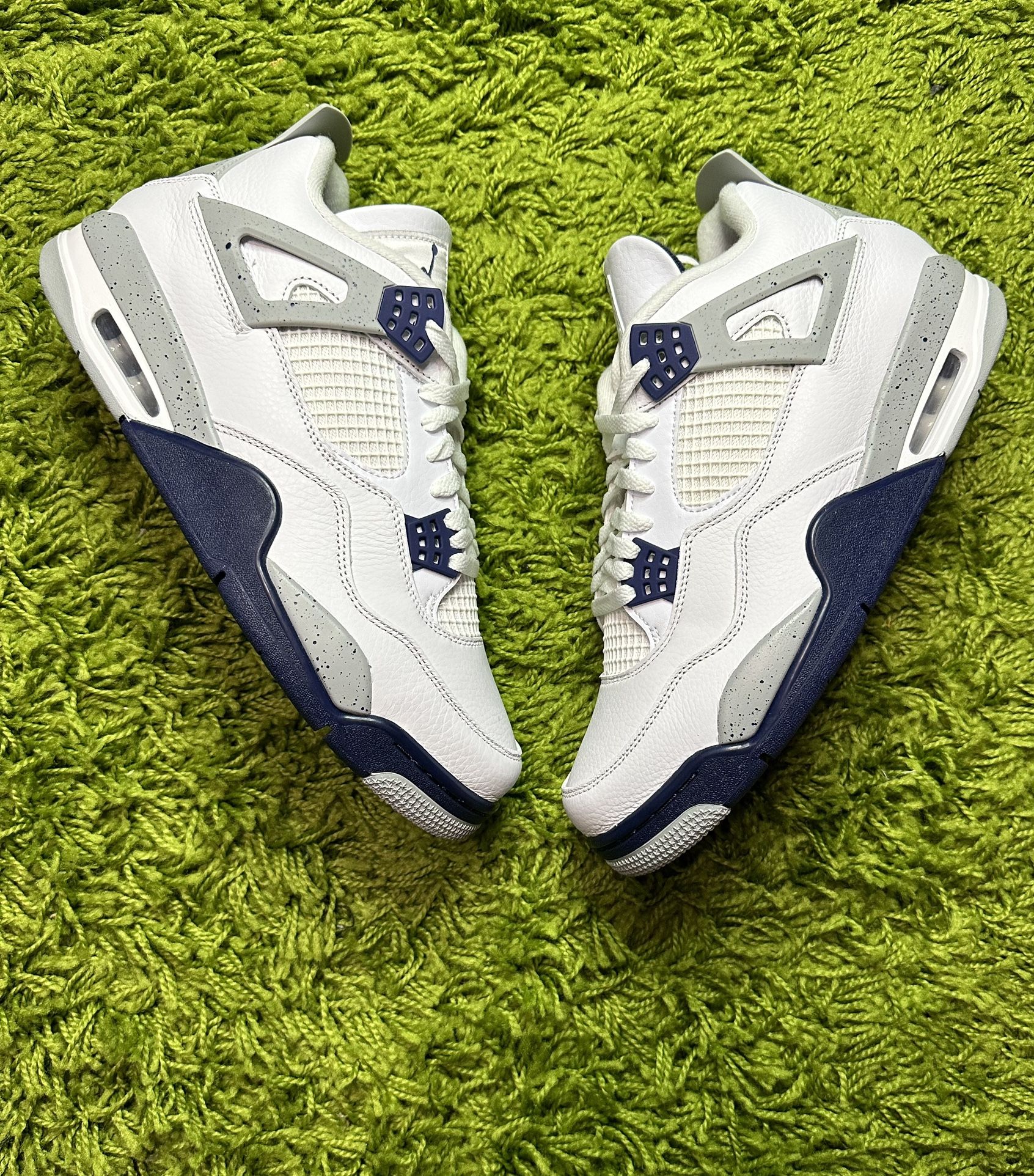 Jordan 4 Retro Midnight Navy