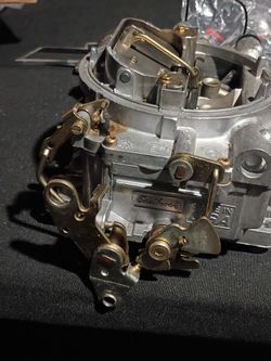 Edelbrock Carburetor