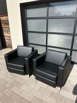 2 Global Citi Leather Lounge Chairs, Black