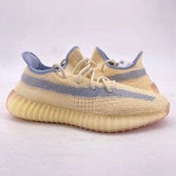 Yeezy 350 V2 “Linen” – Size 10.5 – No Box – Lightly Used 🤍