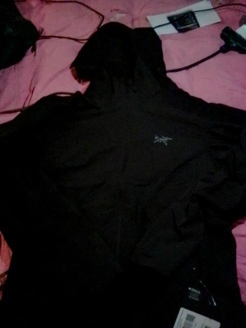 Womans Size Large Arc'teryx Hooded Jacket