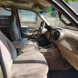 1999 Ford Expedition 