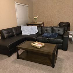 Black Sectional Couch 