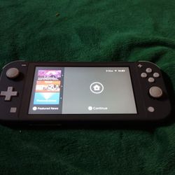 Nintendo Switch Lite Bundle 