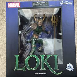 Loki Marvel Diamond Select Toys Gallery PVC Diorama Disney Avengers Villain NOS NIB Collectible