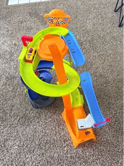 Hot wheels track