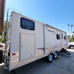 2009 28 Ft Keystone Springdale
