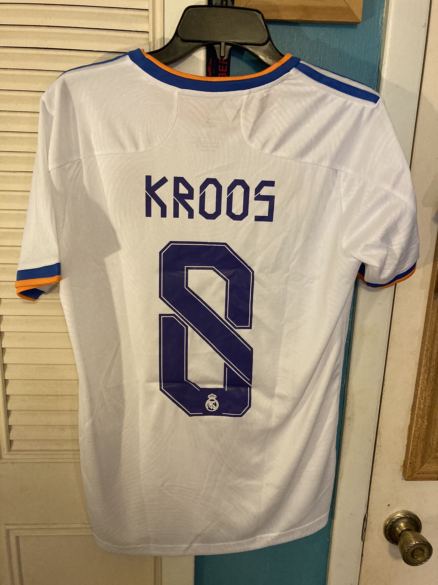 Real Madrid Kroos Jersey 21/22 for Sale in Orlando, FL - OfferUp