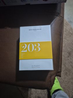 Bom Parfumeur Pairs 203