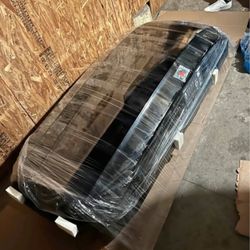 Brand New Thule Motion 3 (Large) Roof Box 