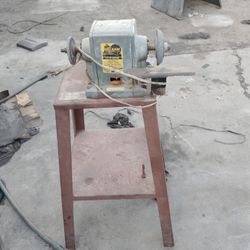 Bench Grinder With Stand