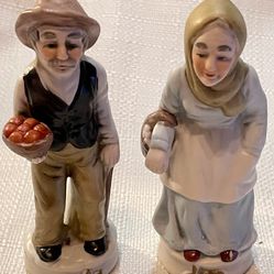 Vintage Old Man And Old Woman Porcelain Figurines