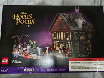 LEGO Disney Hocus Pocus Sandersen Sisters Cottage