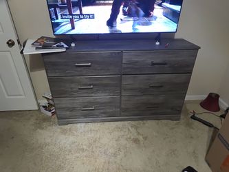 6 draw dresser with mirror