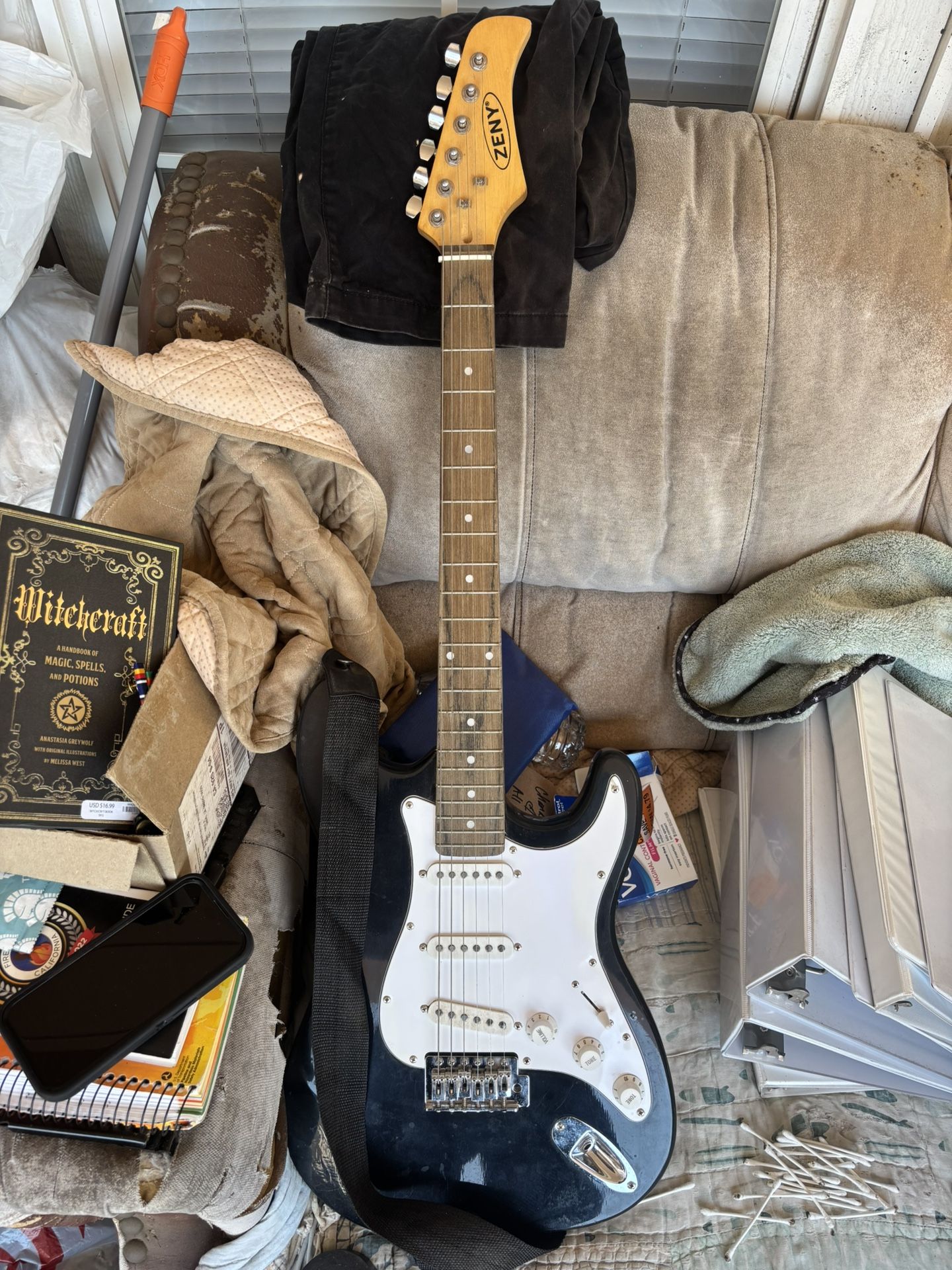 Electric Zeny Guitar