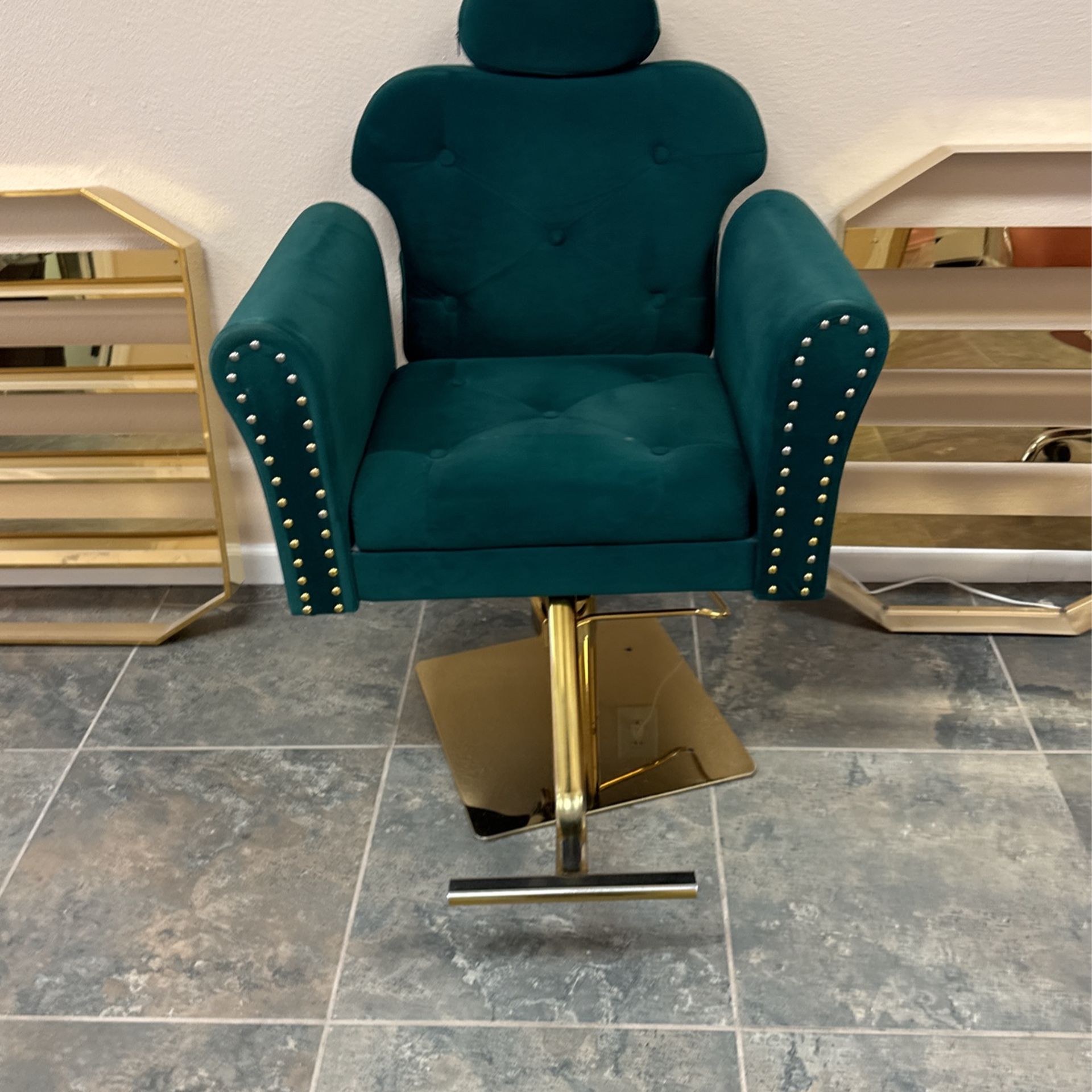 Adjustable Chair 