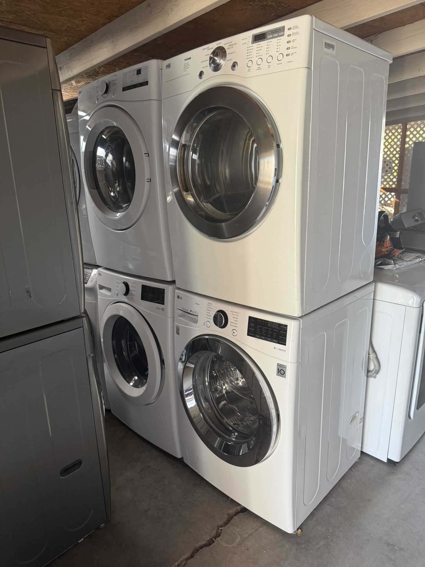 LG Washer And Electric Dryer He King Size Capacity 4.5&7.4 Cuft