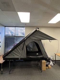 Overland Vehicle Systems Mamba Aluminum tent (2-3 Person tent)