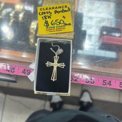 18k Cross Pendant 