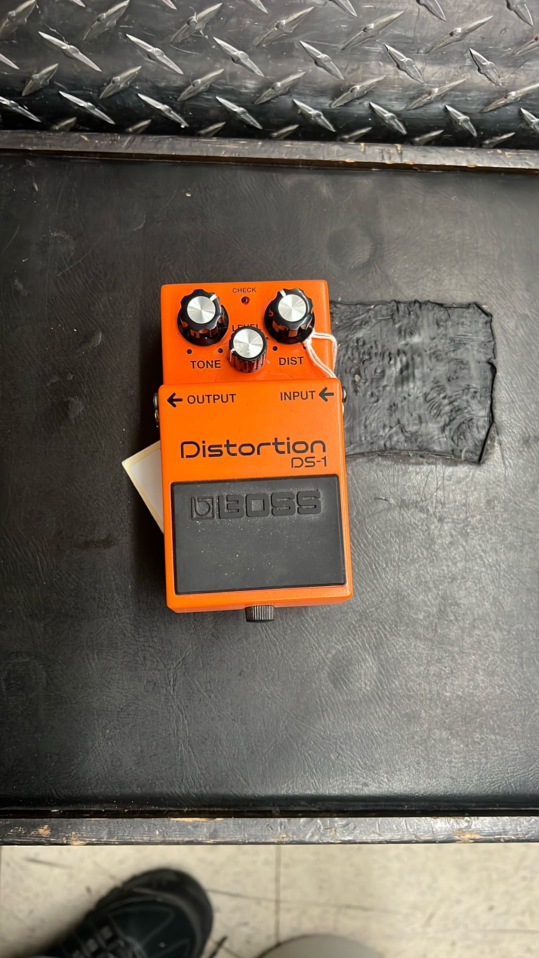BOSS DS-1 Distortion Pedal