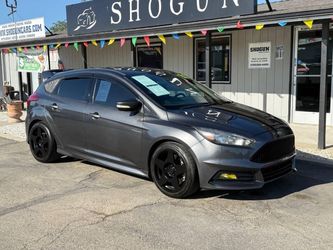 2017 Ford Focus ST