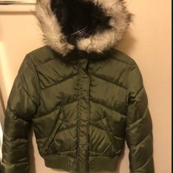 Forever21 Bomber Jacket S/Chamara De Forever21 S