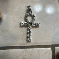Moissanite diamonds, silver and 14 K plated ring