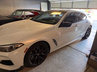 2020 BMW M8