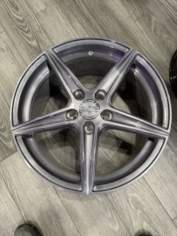 XO LUXURY 19X9.5 20ET/ 19X11 50ET 5X114.3 Grey