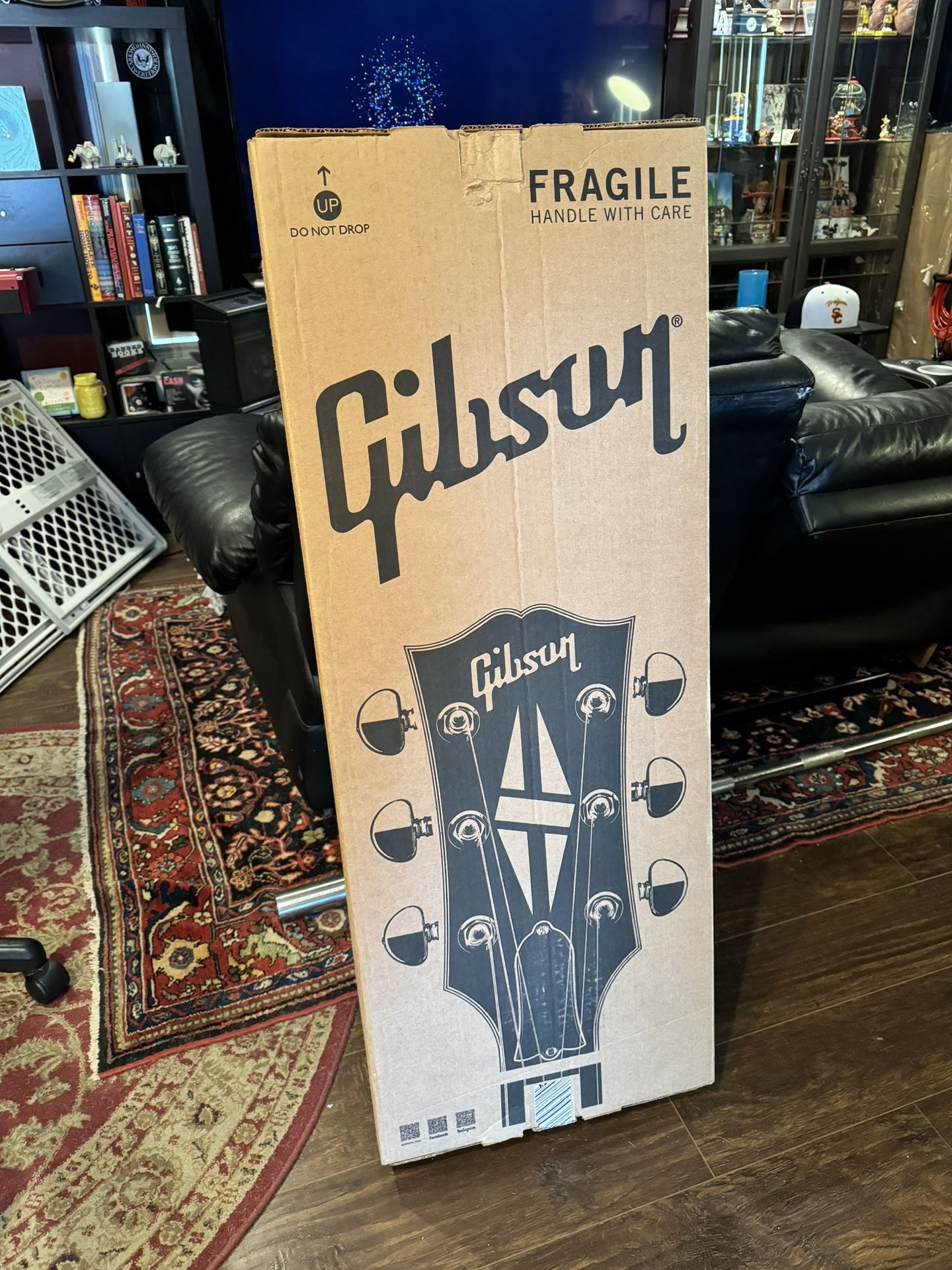 Large Gibson Shipping Box for Guitar - Used Once - Excellent