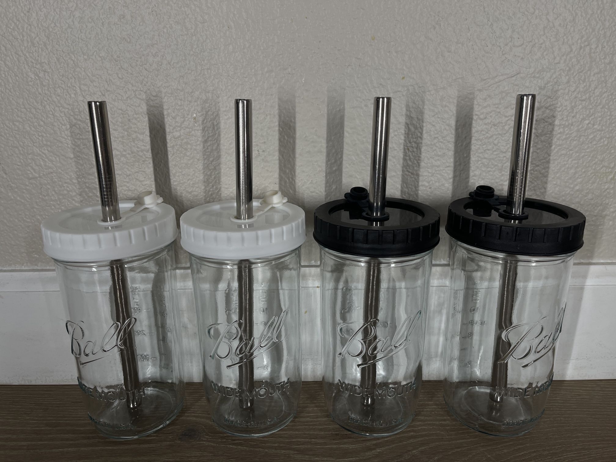 4 Ball Jar Glass Cups with Lids & Straws