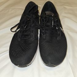 Nike Air Zoom Pegasus 38 - Men’s Size 11.5 - Black - Fair to Good Condition