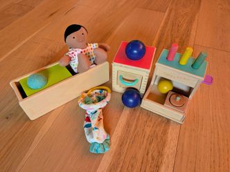 Lovevery wooden play kit