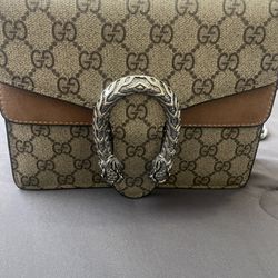 Gucci Dionysus Supreme Mini Bag