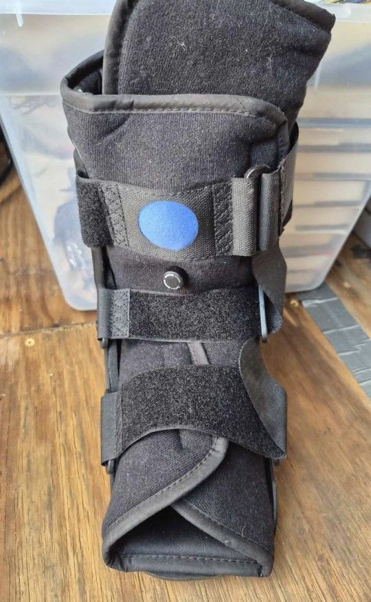 Orthopedic Aero Walker Boot