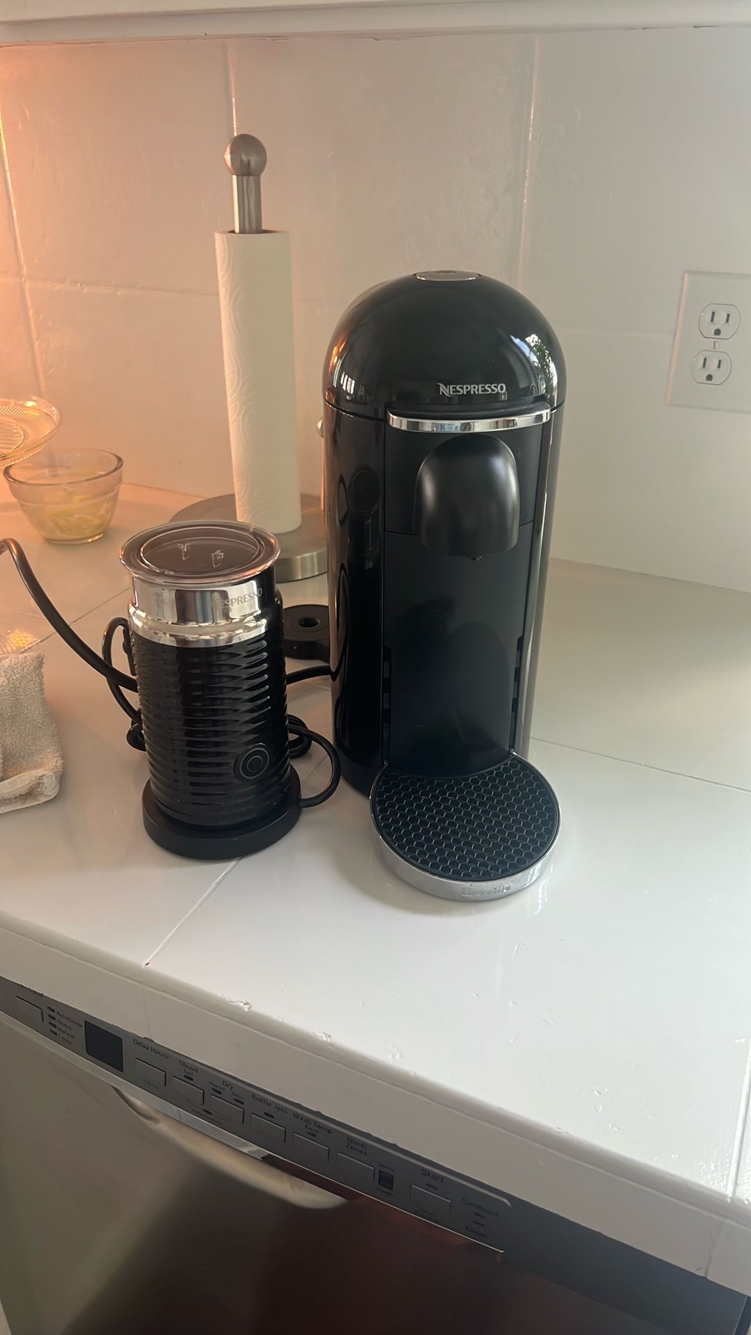 Used Breville Nespresso - VertuoPlus Deluxe black