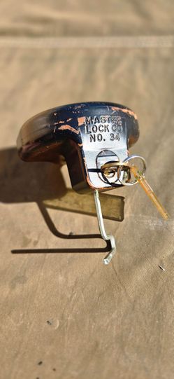 MASTER LOCK #34 ~ Trailer  Coupler/Toung  Lock