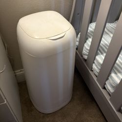 Diaper Genie 