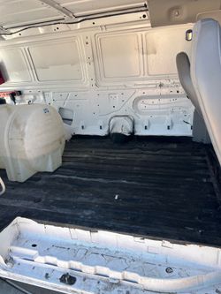 2003 Ford E-250 white work van