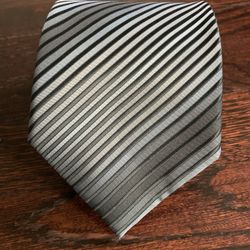 Van Heusen Mens Tie Necktie Gray Brown Striped Barcode Silk Classic Length 59”x4