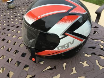 Men’s motorcycle helmet