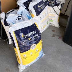 (7) Water Softener Salt Pellets. 40lb Each. 7 Bags